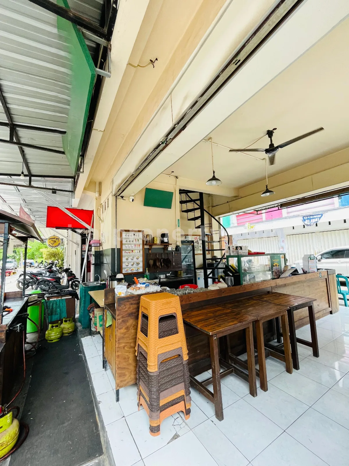 Ruko 2 Lantai Dijual di Lawata Gomong Square, Mataram - 185 - 12
