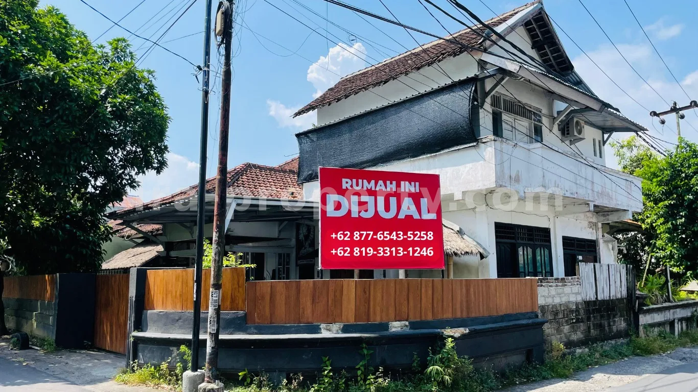 Villa & Hotel · Kota Mataram · foto 1 dari 10 Rumah Hook Strategis Dijual di Rembiga, Mataram - 1008 - 1