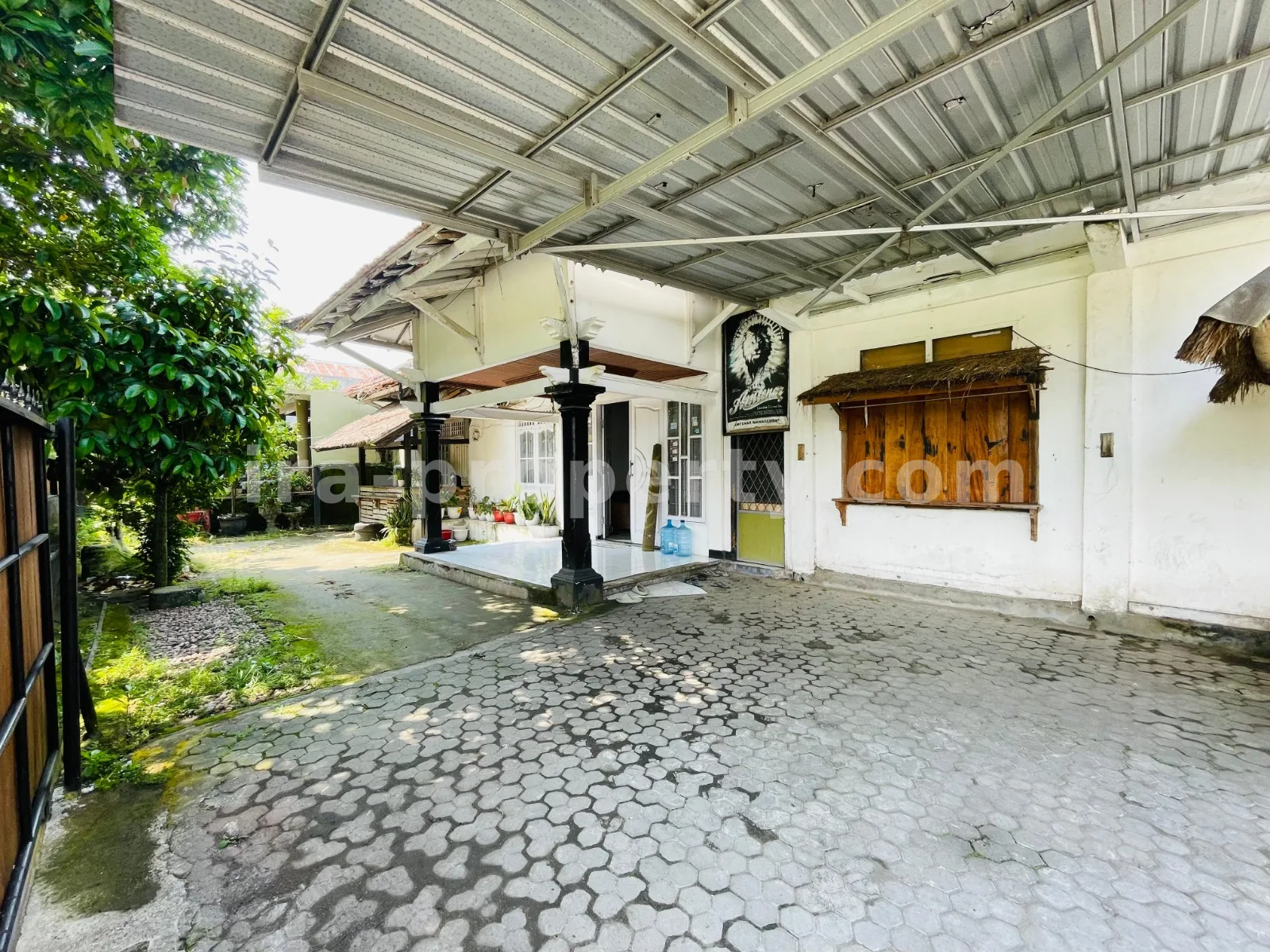 Rumah Hook Strategis Dijual di Rembiga, Mataram - 1008 - 10