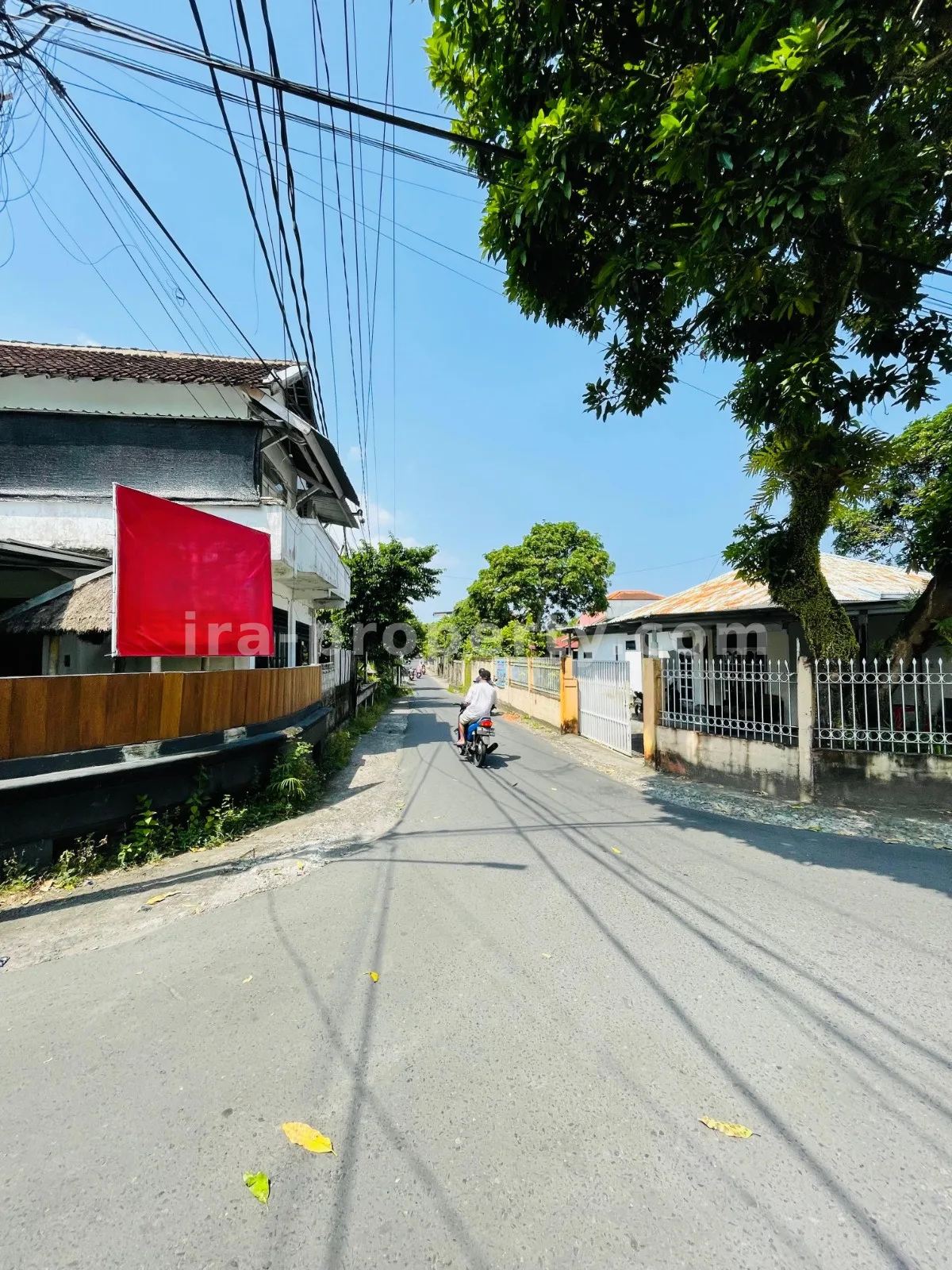 Villa & Hotel · Kota Mataram · foto 4 dari 10 Rumah Hook Strategis Dijual di Rembiga, Mataram - 1008 - 4