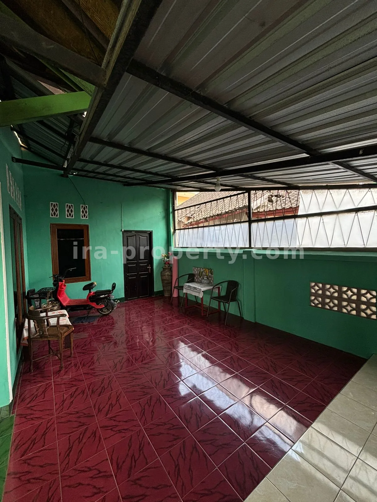 Rumah · Kota Mataram · foto 4 dari 6 Rumah Strategis Harga Terjangkau di Udayana, Mataram - 1017 - 4