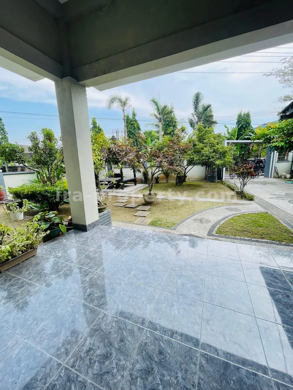 Rumah Mewah dengan Kolam Renang Pribadi Dekat RSUD Gerung – West Lombok - 1014 - 13