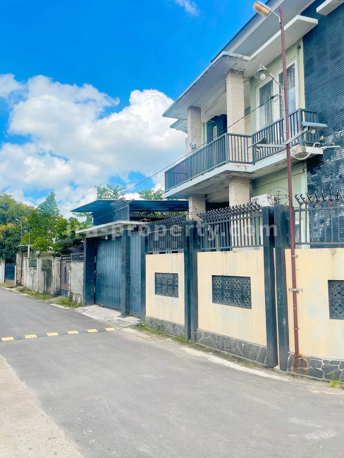 Rumah Pojok Masif untuk Dijual di Pejarakan, Mataram - 1015 - 8