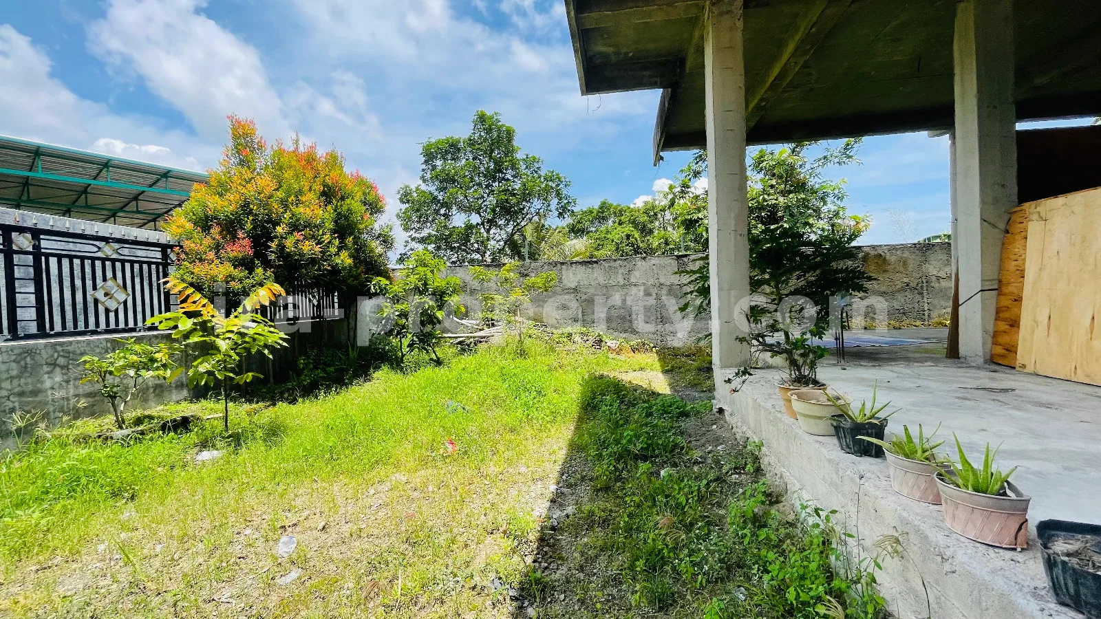 Land · Mataram City · photo 4 of 10 Ready to Build Land for Sale in Bertais – Near Bertais Market, Mataram - 520 - 4