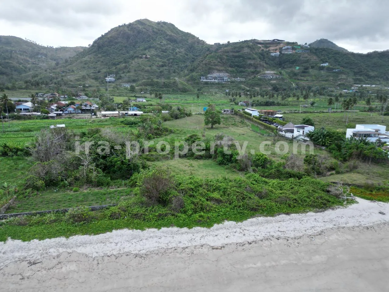 Tanah Tepi Pantai di Torok Aik Beleq, Lombok Selatan - 556 - 8