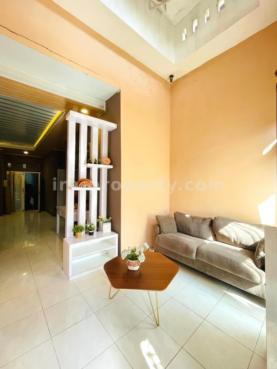 Cozy 3BR Family Home in Rembiga – Prime Location Near Same Hotel, Mataram - 1019 - 6