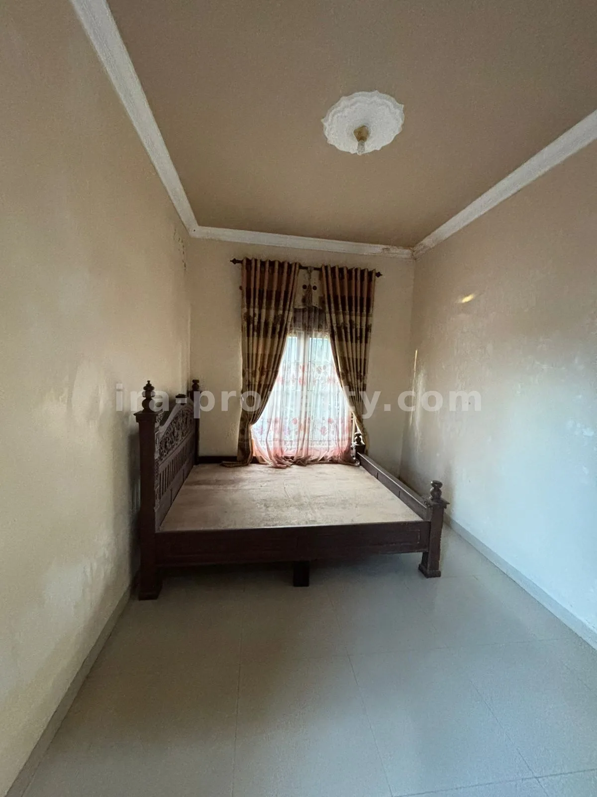 House · Central Lombok Area · photo 3 of 12 Grand 2-Story Luxury Residence – Prime Praya City Center, Central Lombok - 93 - 3