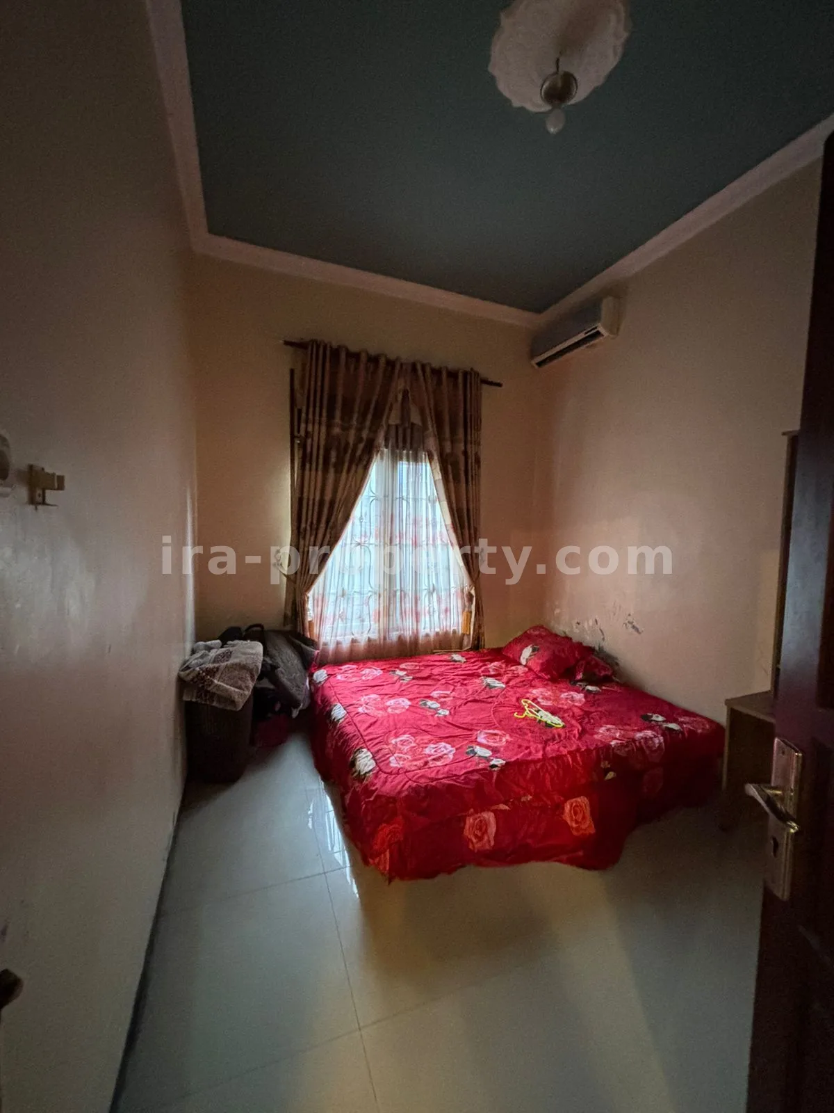 House · Central Lombok Area · photo 5 of 12 Grand 2-Story Luxury Residence – Prime Praya City Center, Central Lombok - 93 - 5