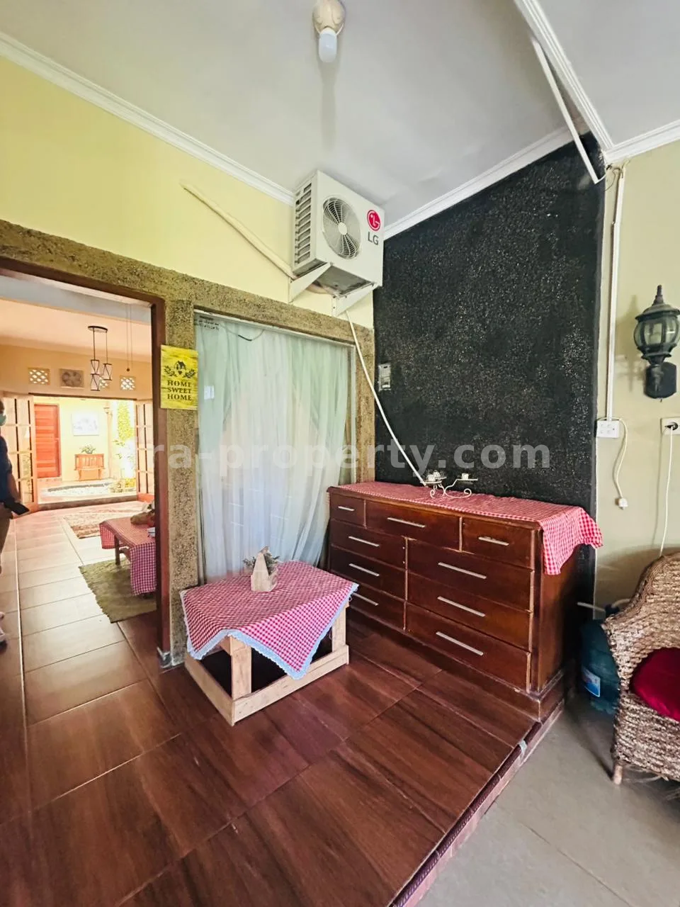 Rumah Keluarga Aman Tingkat Tinggi – 2 Kamar Tidur – Lokasi Strategis Dekat SKIP Brimob, Ampenan - 1024 - 11