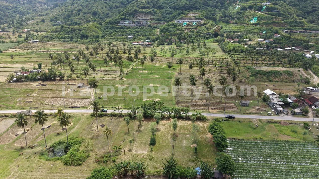 Tanah Strategis Pinggir Jalan di Torok Aik Beleq, Lombok Selatan - 550 - 12