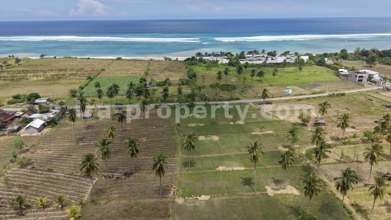 Tanah Strategis Pinggir Jalan di Torok Aik Beleq, Lombok Selatan - 550 - 9