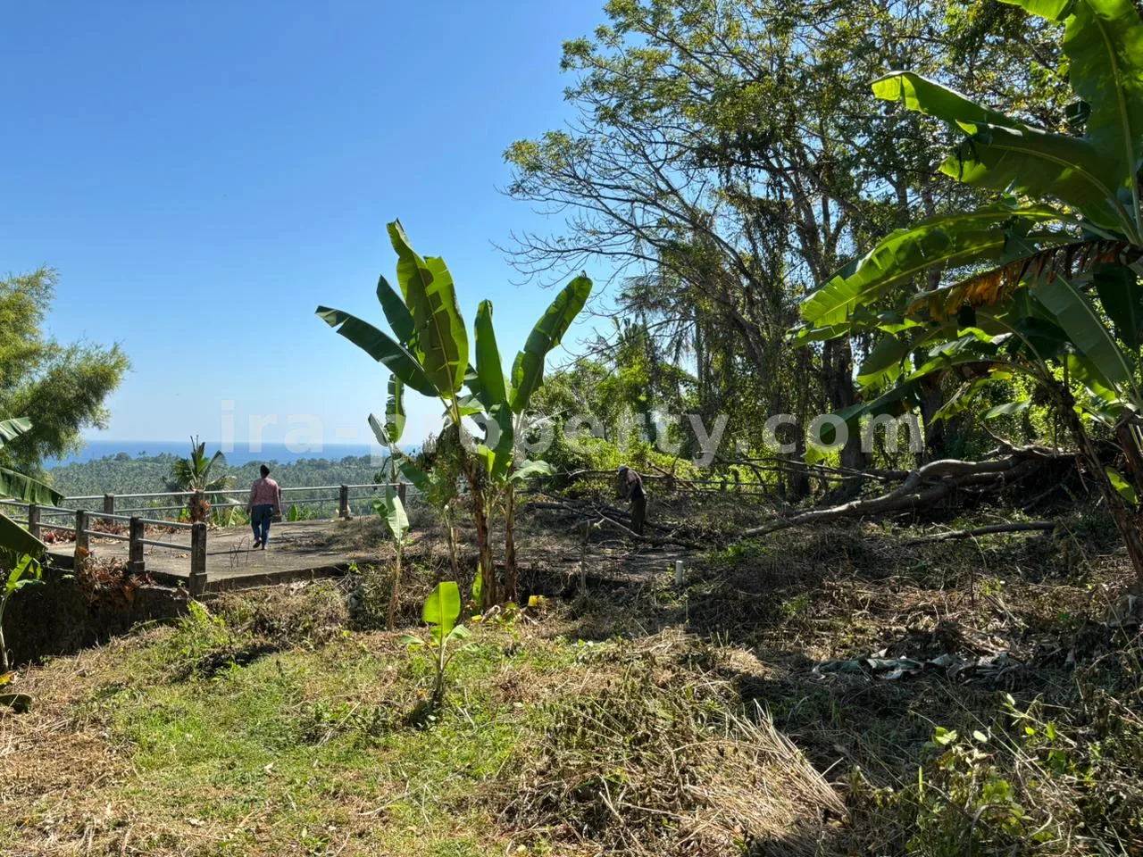 Land · West Lombok Area · photo 1 of 9 Flexible 20 to 40-Are Beachfront Plot – Pink Zone Tourism Land in Kuranji, West Lombok - 410-3 - 1