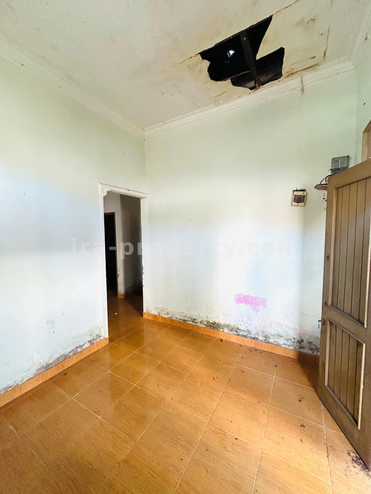 Rumah · Kota Mataram · foto 3 dari 8 Rumah untuk Dijual di Jempong, Mataram – Peluang Investasi Asrama Terbaik - 1027 - 3