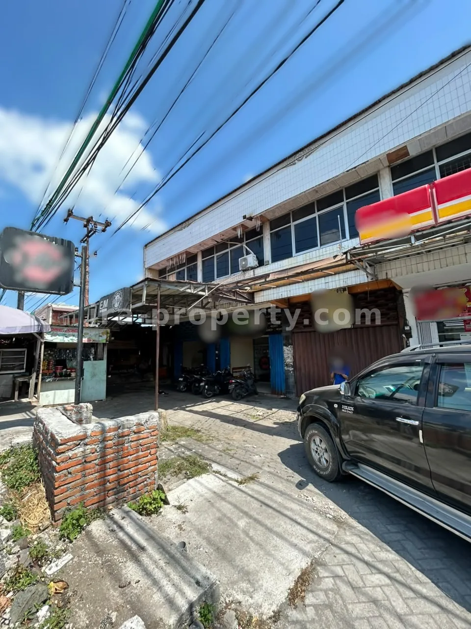 Ruko & Komersial · Kota Mataram · foto 5 dari 9 3 Rumah Dagang untuk Dijual Dekat Museum Seruni, Mataram – Peluang Bisnis & Investasi Utama - 190 - 5