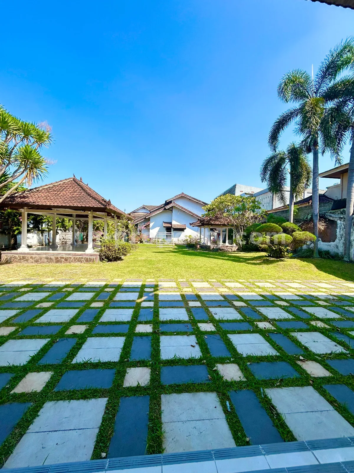 Rumah dan Tanah Premium di Dekat Lombok Epicentrum Mall - 1028 - 8