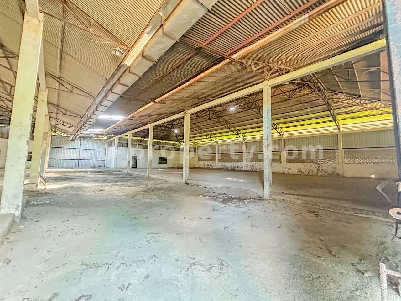 Shophouse & Commercial · Mataram City · photo 3 of 22 Warehouse & Office Complex for Sale in Banyumulek – Strategic Logistics Hub Near Mataram - 82 - 3