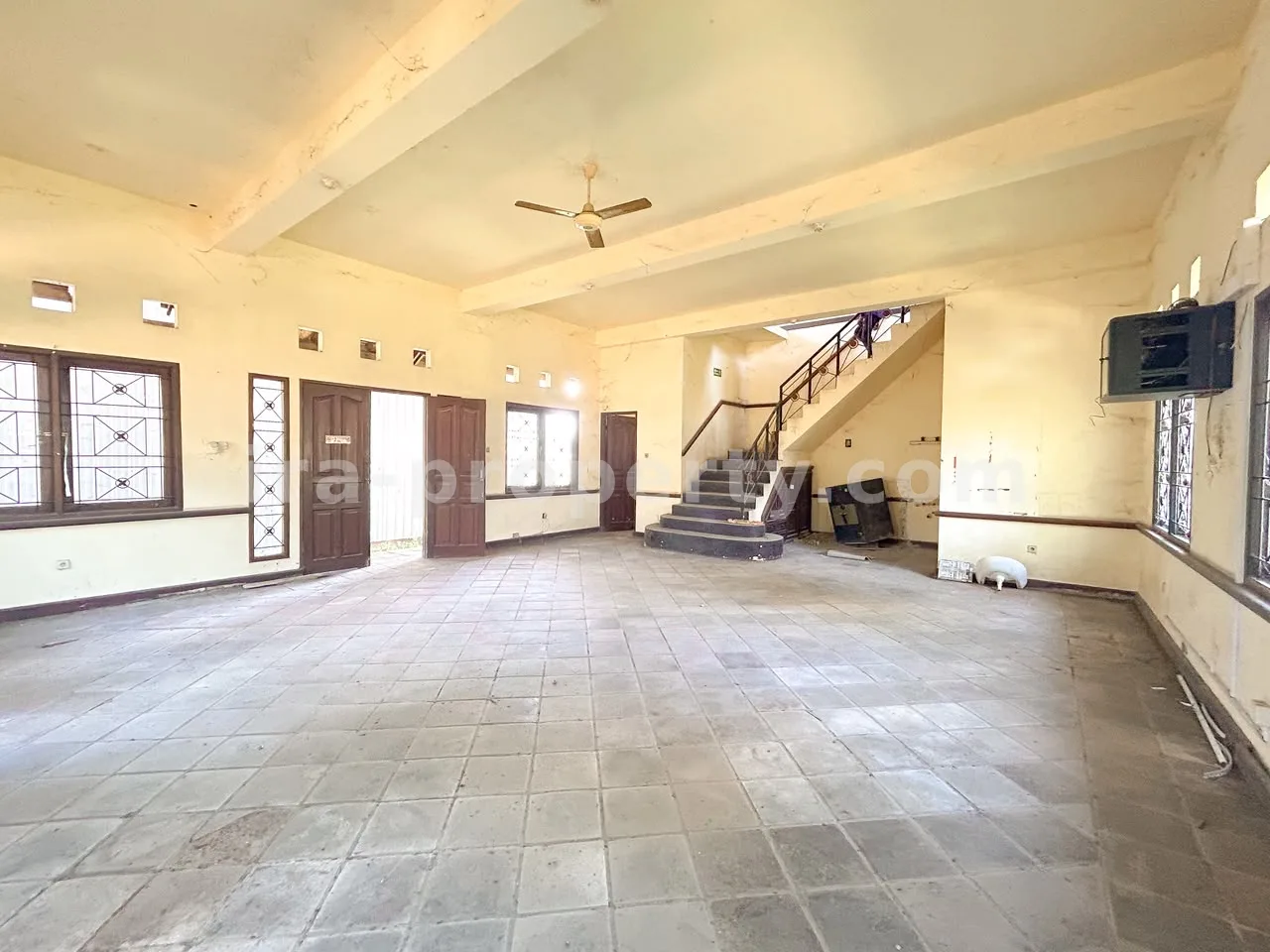 Warehouse & Office Complex for Sale in Banyumulek – Strategic Logistics Hub Near Mataram - 82 - 8