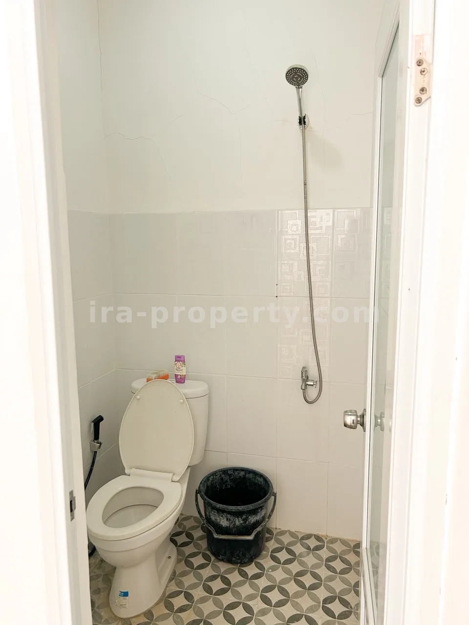 House for Sale in Private Residential Complex Near Rembiga, Mataram - 1038 - 10