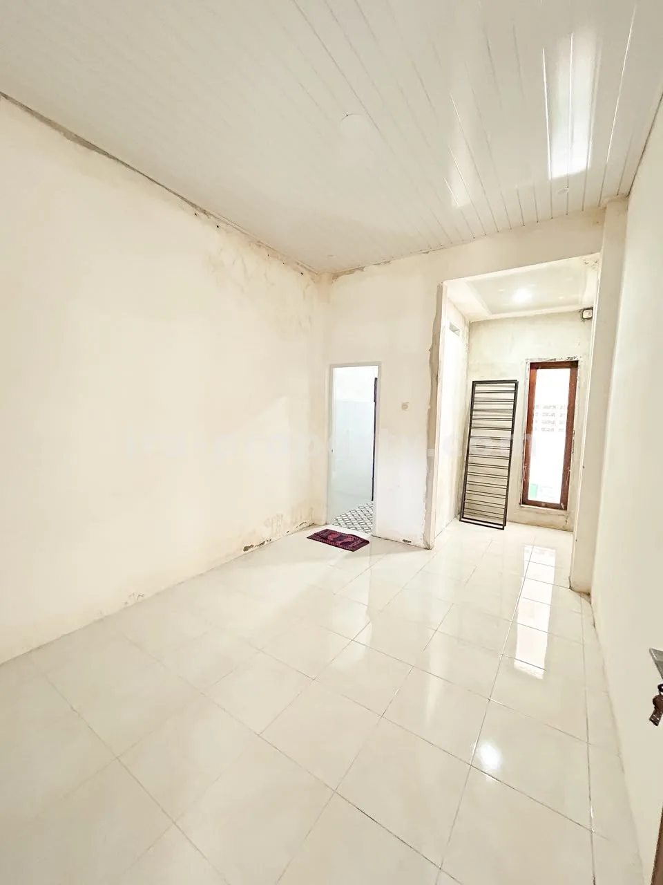 House for Sale in Private Residential Complex Near Rembiga, Mataram - 1038 - 16