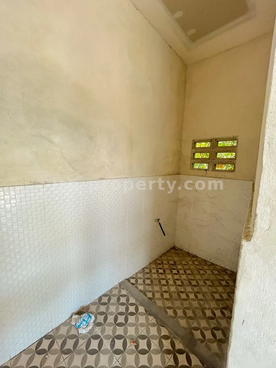 House for Sale in Private Residential Complex Near Rembiga, Mataram - 1038 - 6