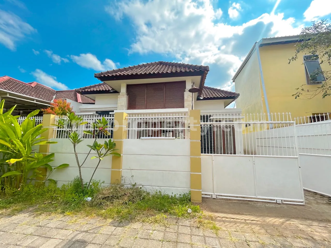 Villa & Hotel · Batu Layar · foto 3 dari 14 Rumah Strategis di Senteluk, Batu Layar, Dekat Hotel Jayakarta - 1032 - 3