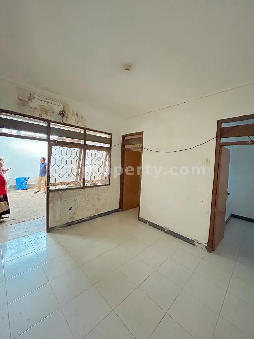 Shophouse & Commercial · Mataram City · photo 2 of 15 House with Commercial Space for Sale in Taman Baru, Mataram – Near Epicentrum Mall - 1033 - 2