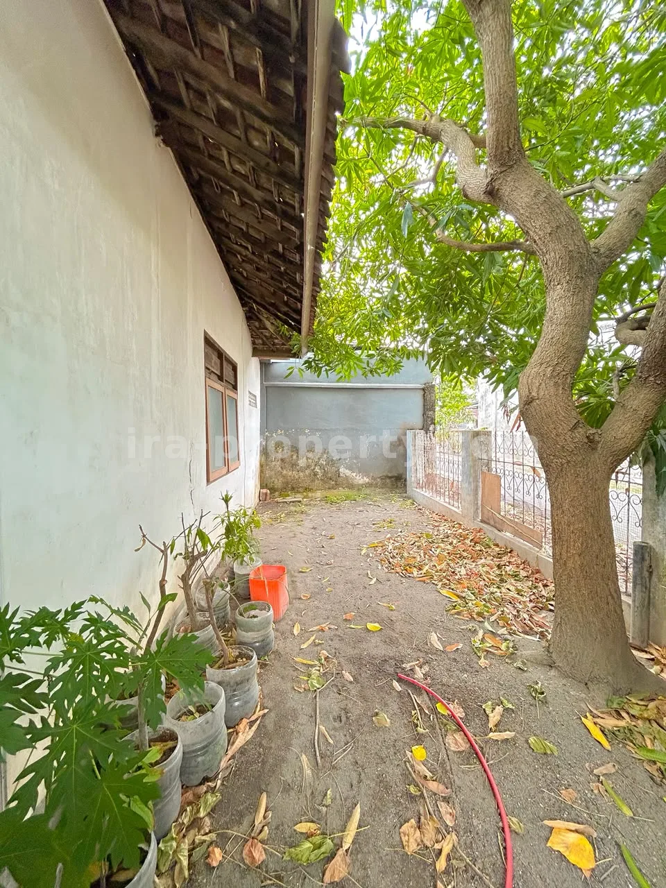Shophouse & Commercial · Mataram City · photo 4 of 15 House with Commercial Space for Sale in Taman Baru, Mataram – Near Epicentrum Mall - 1033 - 4