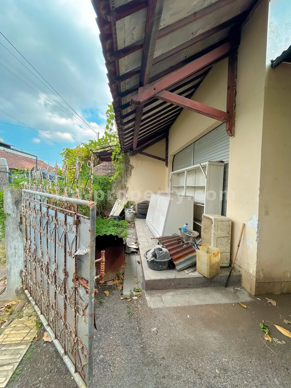 Shophouse & Commercial · Mataram City · photo 5 of 15 House with Commercial Space for Sale in Taman Baru, Mataram – Near Epicentrum Mall - 1033 - 5