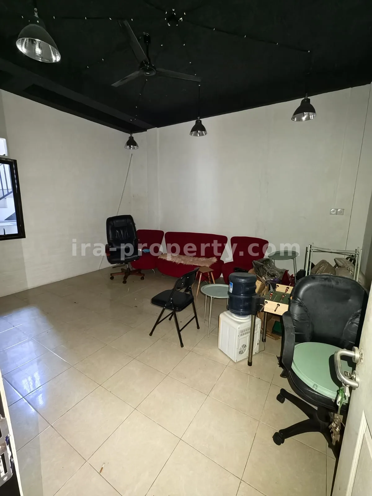 Strategic 2-Storey Shophouse / House for Sale in Pagutan, Mataram - 1035 - 12