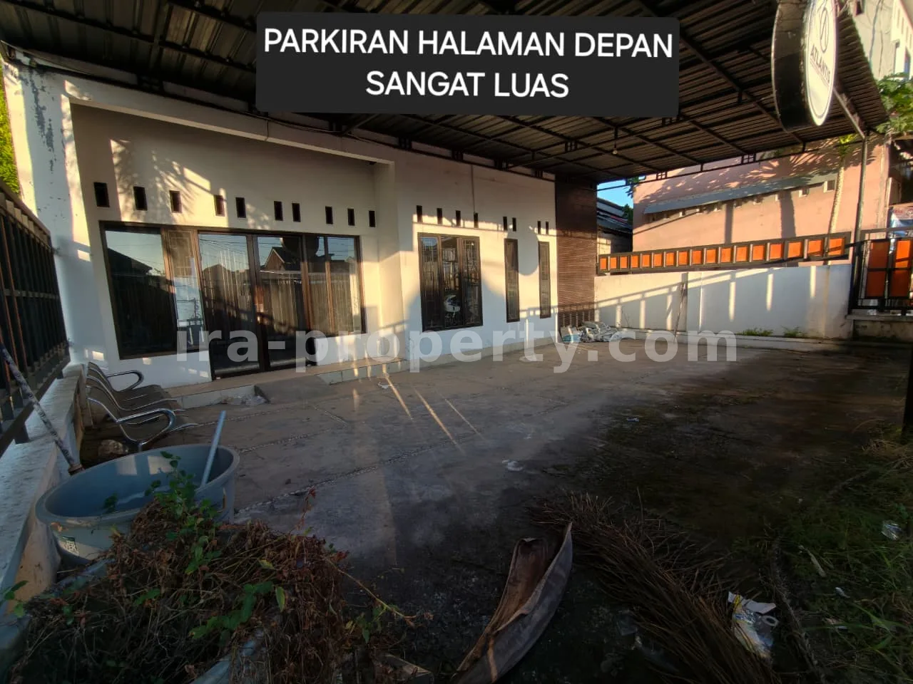 Shophouse & Commercial · Mataram City · photo 2 of 14 Strategic 2-Storey Shophouse / House for Sale in Pagutan, Mataram - 1035 - 2