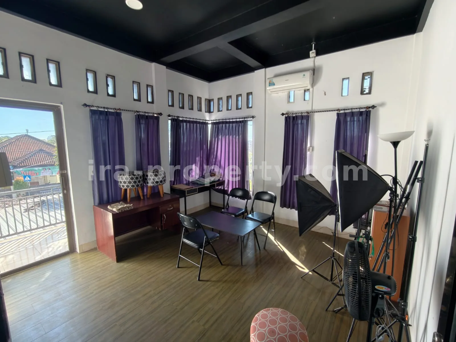 Shophouse & Commercial · Mataram City · photo 3 of 14 Strategic 2-Storey Shophouse / House for Sale in Pagutan, Mataram - 1035 - 3