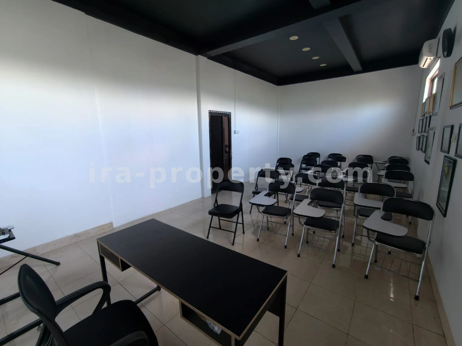 Strategic 2-Storey Shophouse / House for Sale in Pagutan, Mataram - 1035 - 7
