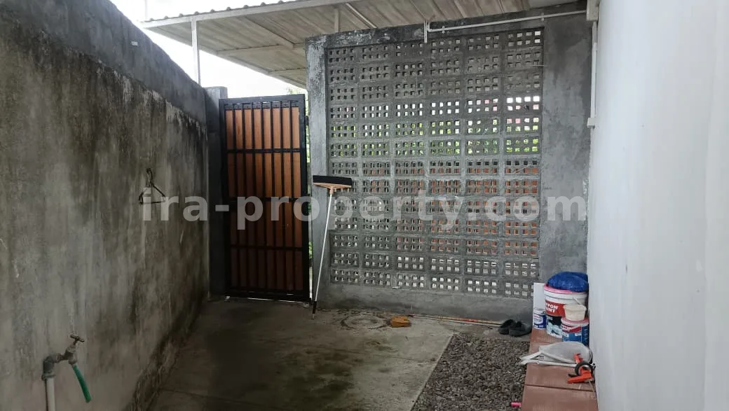 Rumah · Kota Mataram · foto 3 dari 9 Rumah Minimalis Modern Siap Huni di Babakan, Mataram - 1042 - 3
