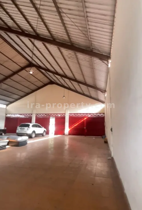 Showroom, Ruko & Gudang untuk Dijual di Cakranegara, Mataram - 194 - 6