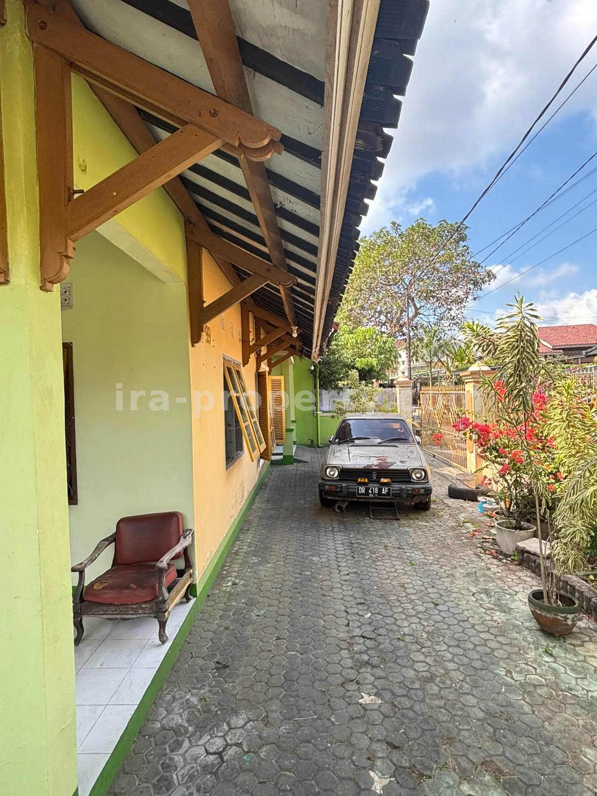 Rumah Luas untuk Dijual di Montong Batu Layar, Lombok Barat - 1040 - 8